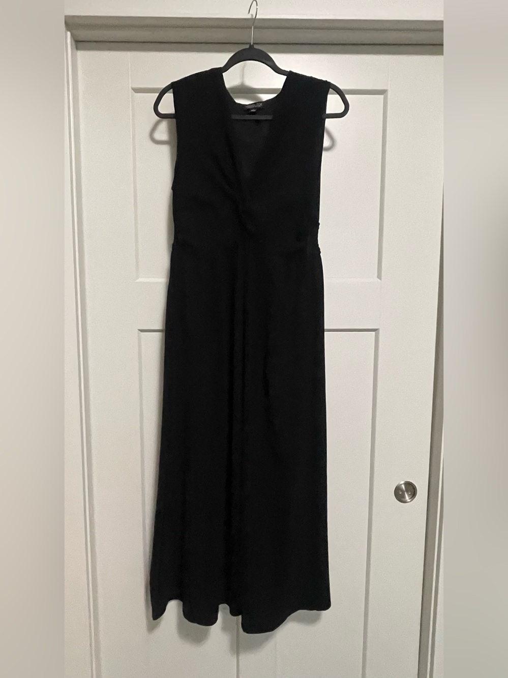 Classic Black Sleeveless Maxi Dress